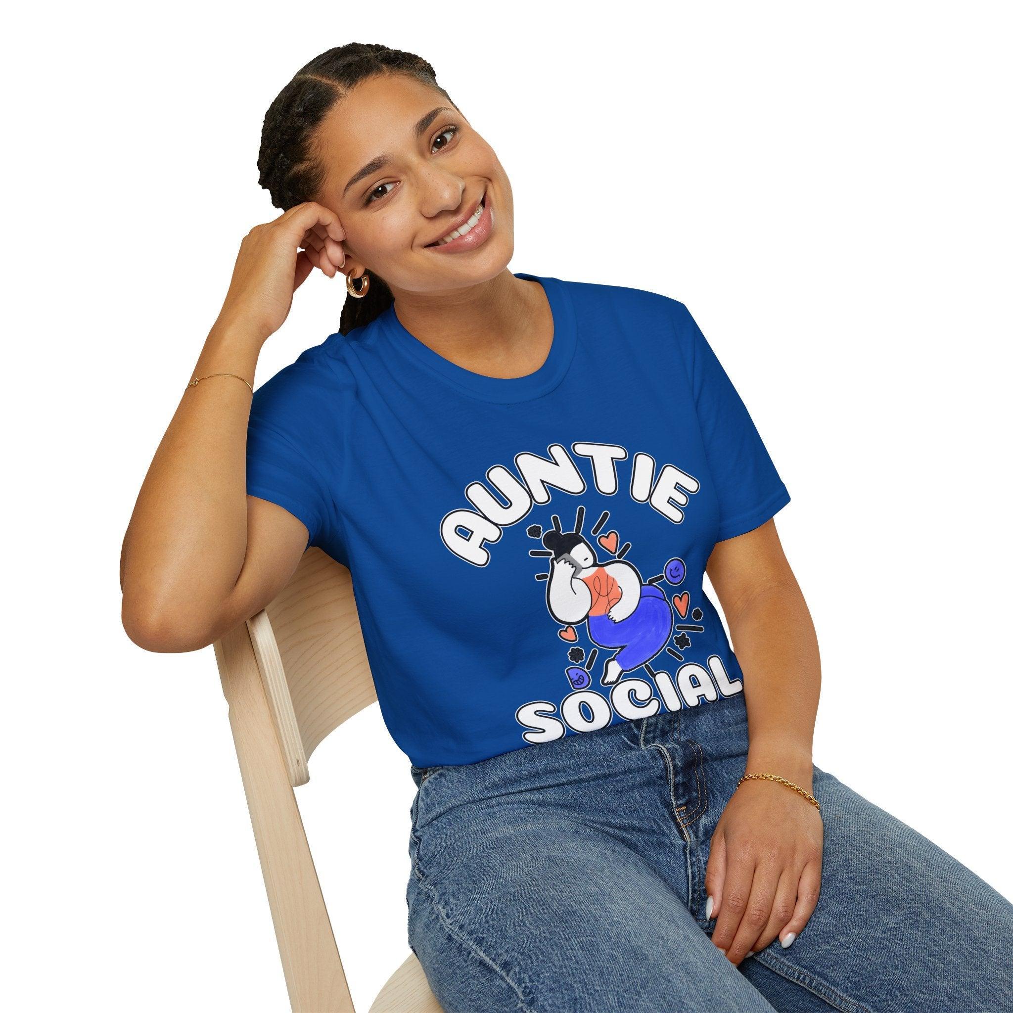 Auntie Social - Softstyle T-Shirt - Witty Twisters Fashions