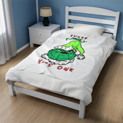 Every Family Has One - Velveteen Plush Blanket - Witty Twisters Fashions