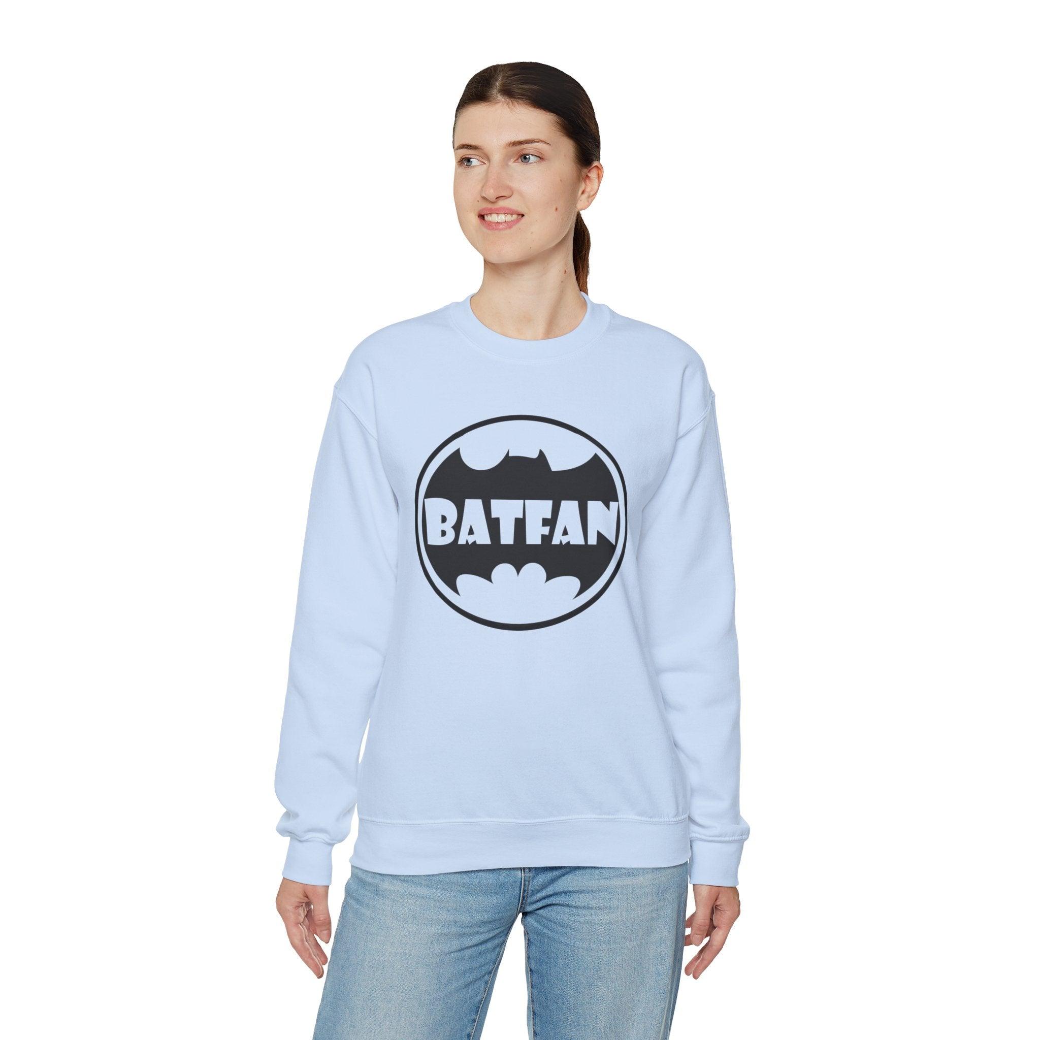 Batfan - Sweatshirt - Witty Twisters Fashions