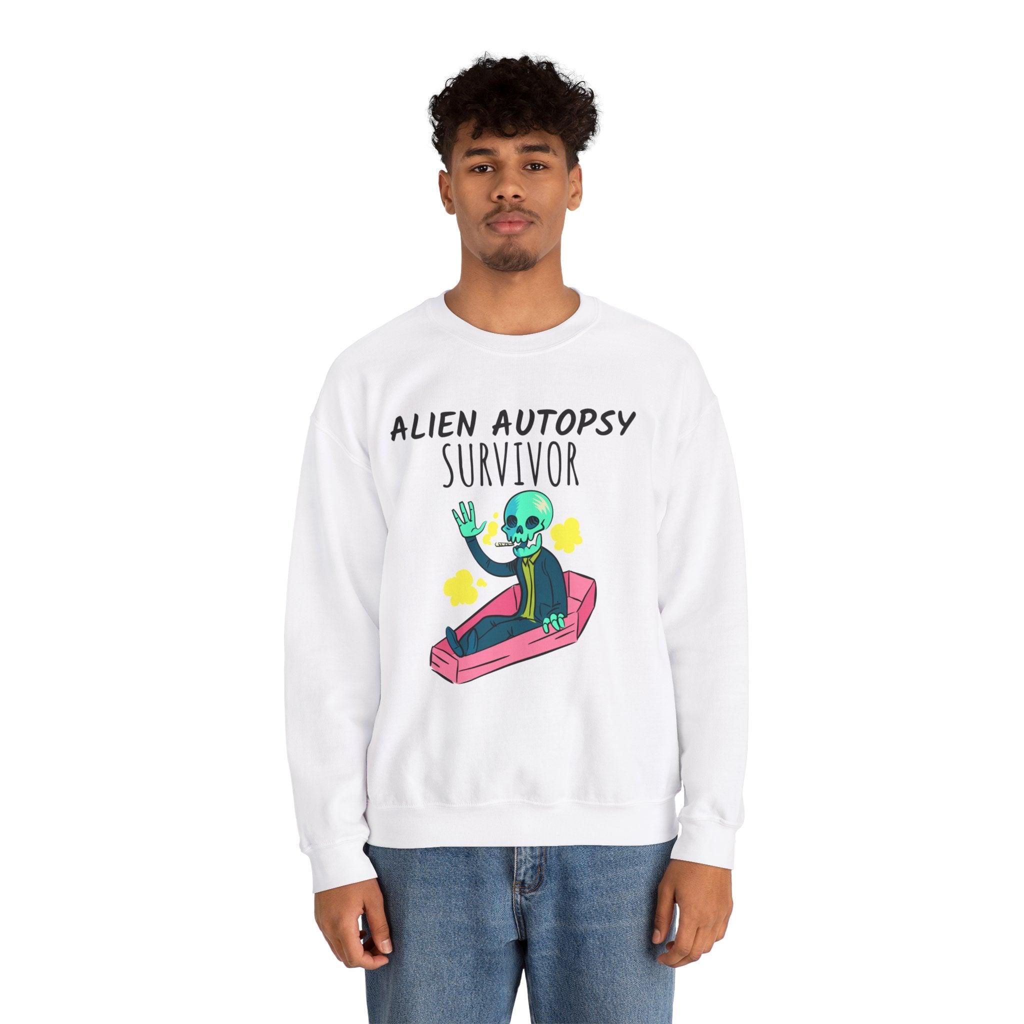 Alien Autopsy Survivor - Sweatshirt - Witty Twisters T-Shirts