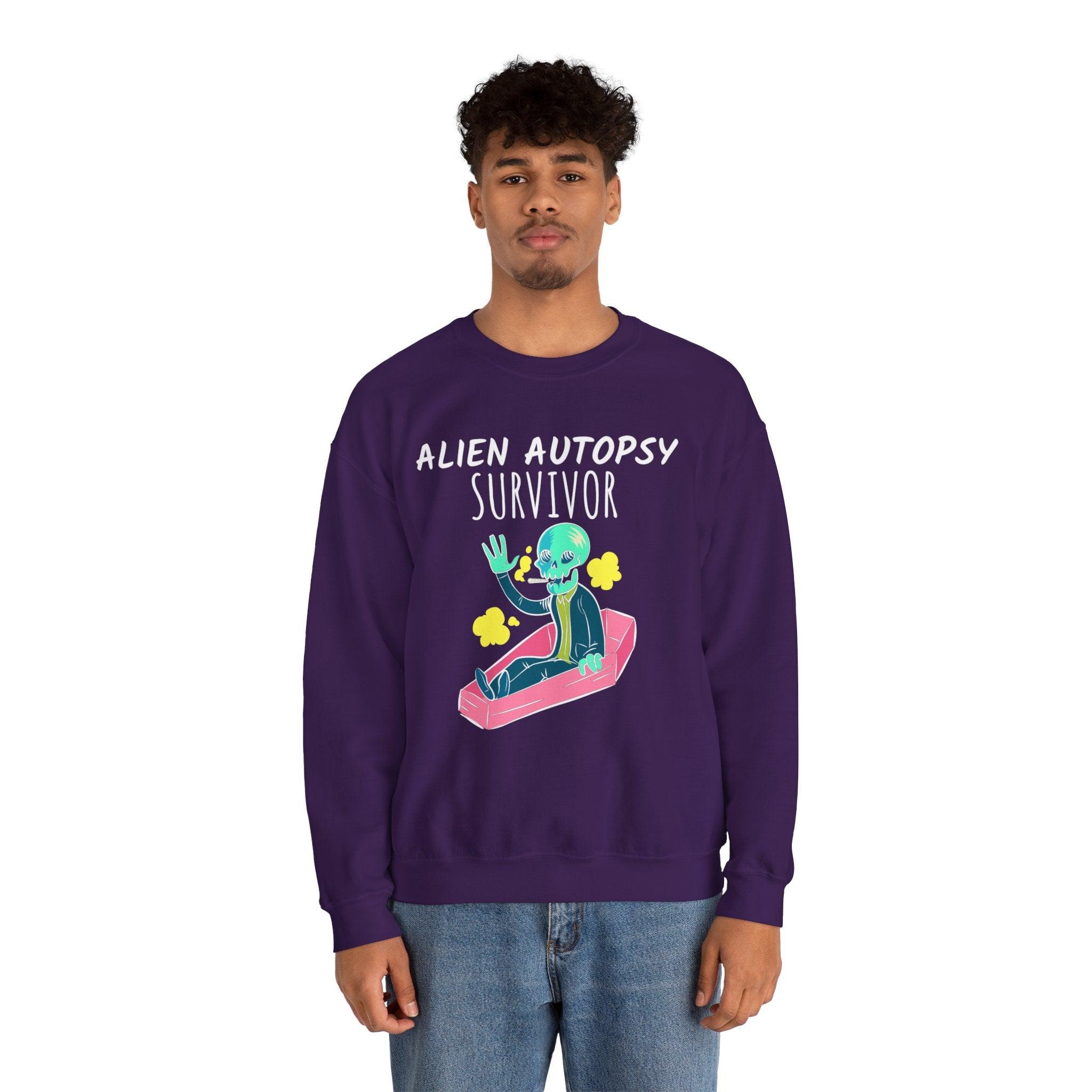 Alien Autopsy Survivor - Sweatshirt - Witty Twisters T-Shirts