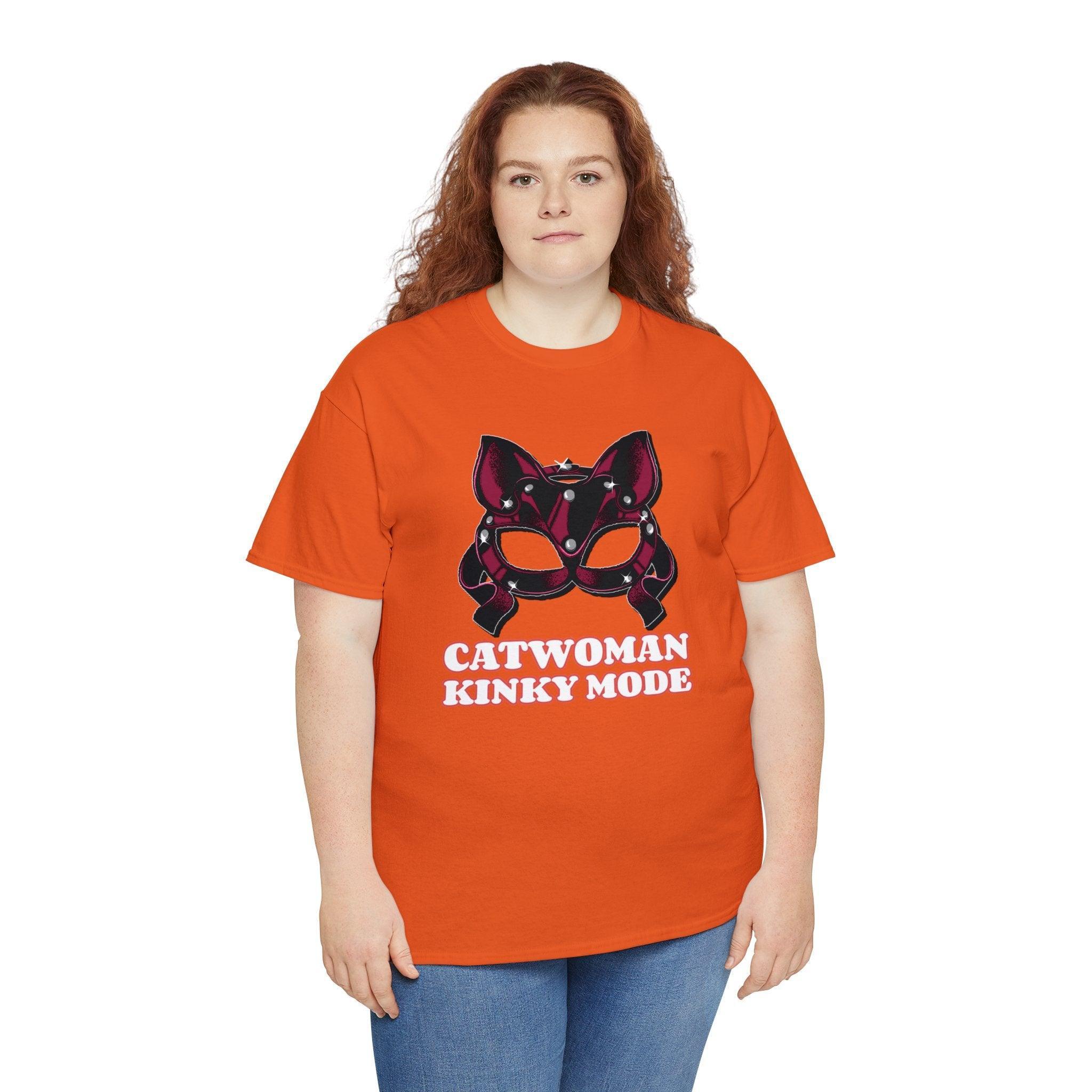 Catwoman Kinky Mode - T-Shirt - Witty Twisters Fashions