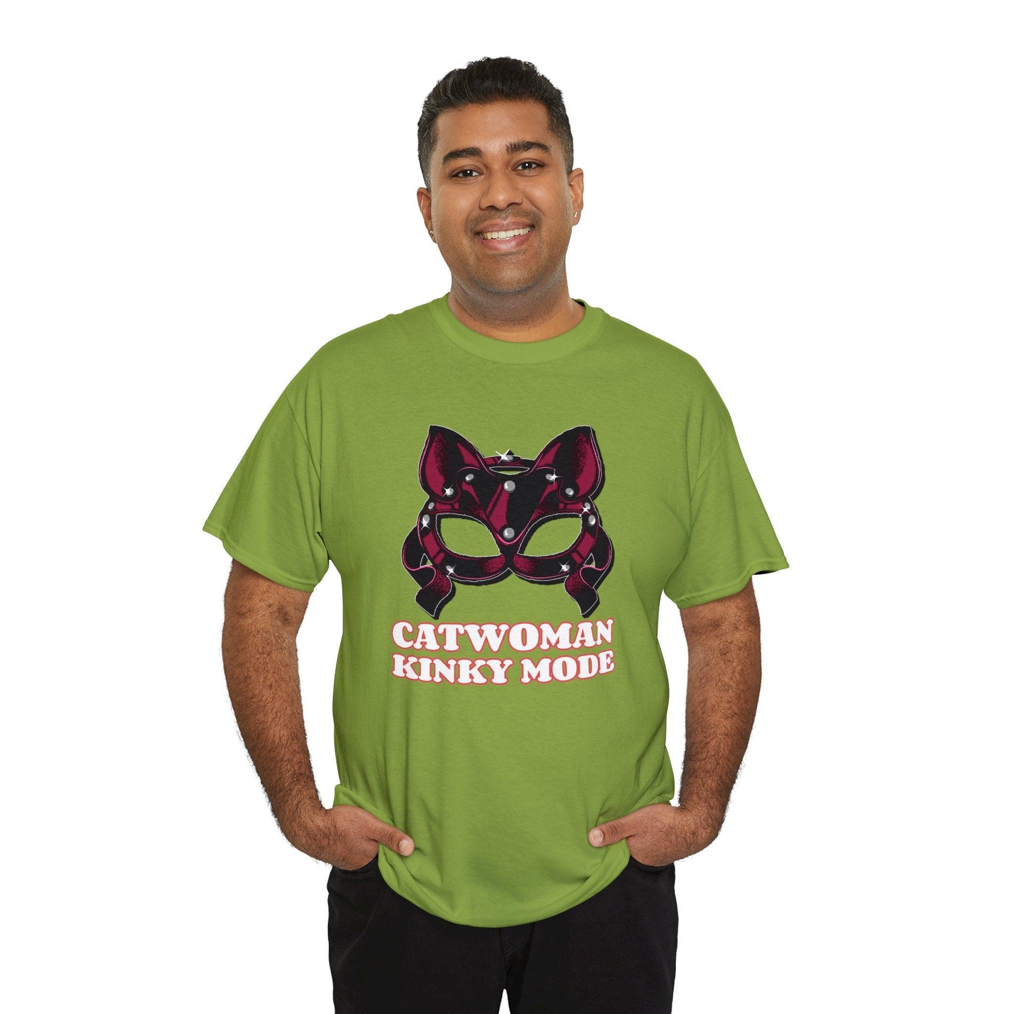 Catwoman Kinky Mode - T-Shirt - Witty Twisters Fashions