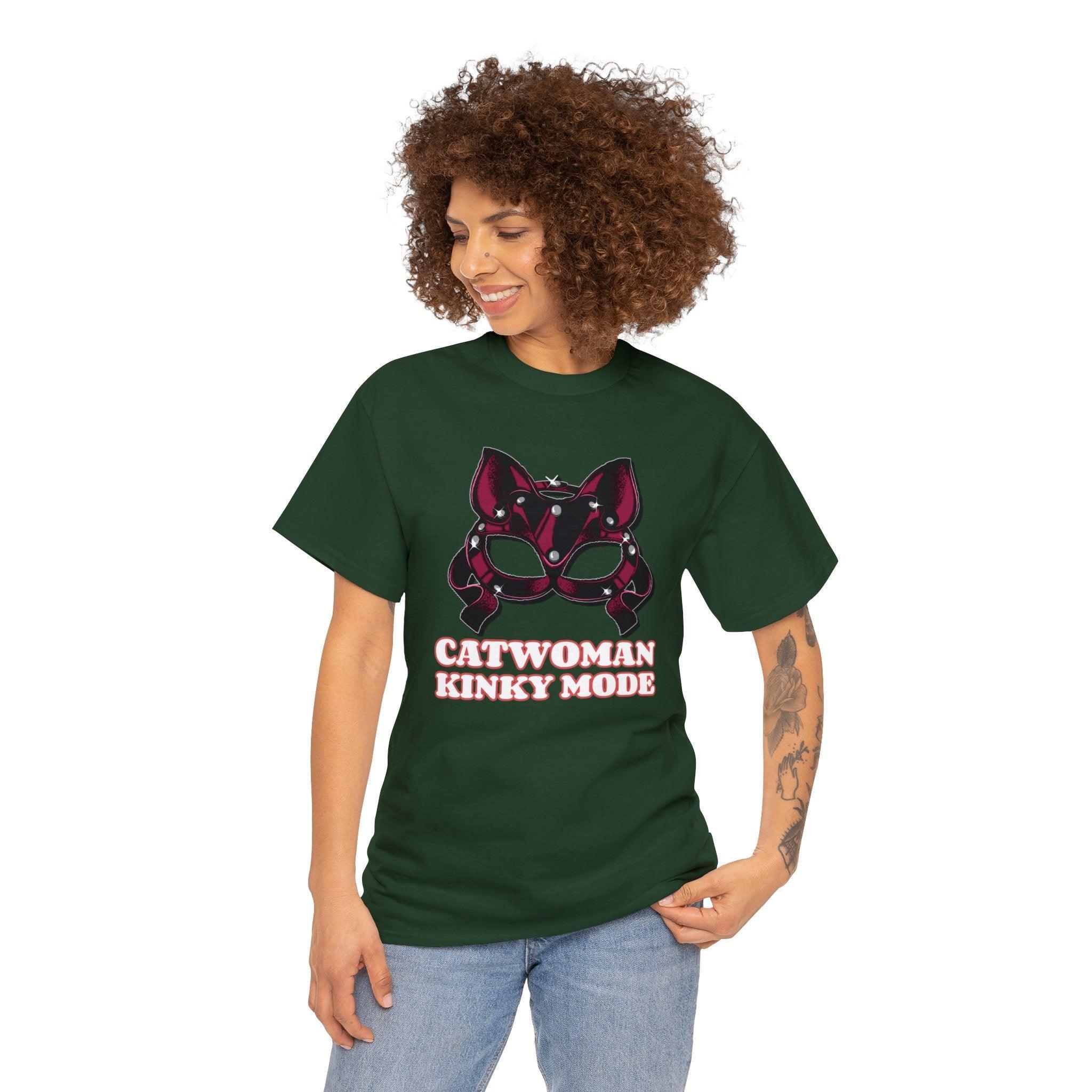 Catwoman Kinky Mode - T-Shirt - Witty Twisters Fashions